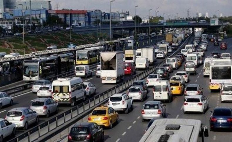 Trafik sigortasında 'Cüzi' indirim başladı